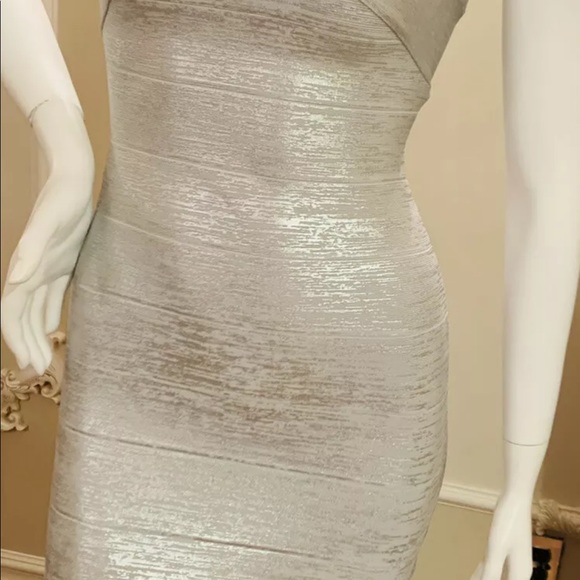 HERVE LEGER DRESS, FOIL SIZE S RETAIL1,290.00 - Picture 10 of 14